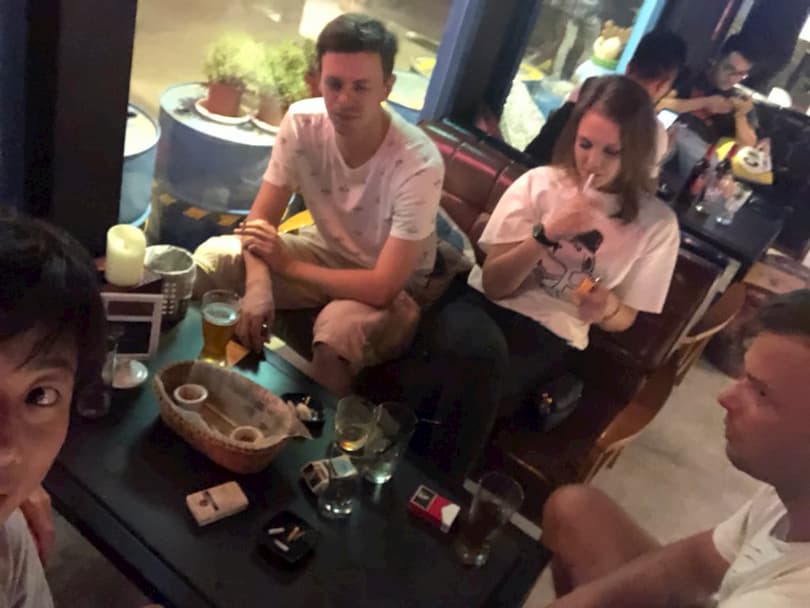 Barにて英語ネイティブの友達に聞いてみた